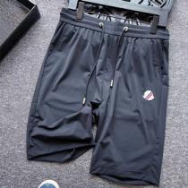 通販MONCLER ロゴ入り モンクレールコピー ハーフパンツ 足が長く見える ...
