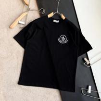 2026年トレンド半袖おすすめ MONCLER モンクレールTシャツ 偽物 純度の高いシンプル主義 限定セール