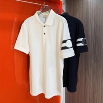 夏らしい爽やかな感じ MONCLER モンクレールコピー ポロシャツ 高品質 シンプルでスポーティーな雰囲気