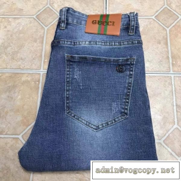 GUCC1デニムパンツ 気になる流行り ブランドコピー品 ジンーズ シックなシンプルスタイル 今買って損はなし
