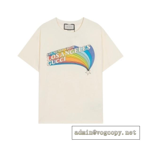 春夏コーデスタイルを楽しみ Gucc1ブランドコピー 半袖ｔシャツ ユニセックス着用でき 熱い視線を注いでいる