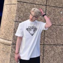 値下げ! 2026春夏コレクション PRADA プラダコピー ｔシャツ 特別なプ...
