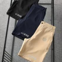 LOEWE ロエベ偽物 ハーフパンツ ロゴのエンブロイダリー 落ち着いた印象 ヴィンテージ風のトレンドコーデ