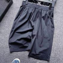 黒系が大流行中 DRブランドショートパンツ スーパーコピー品 メンズ春夏のコーデ...