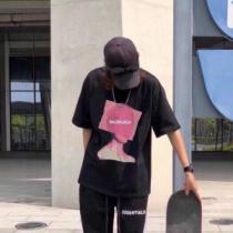 人気高級ブランドBALENCLAGA偽物男女兼用バレンシアガ半袖Ｔシャツ お洒落...