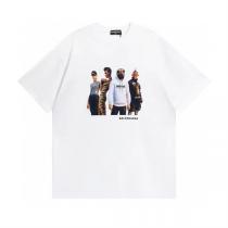 大活躍間違いなしのBALENCLAGA バレンシアガＴシャツ偽物 2色可選男女兼用 極上のドライ感を快適な着心地
