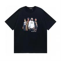 大活躍間違いなしのBALENCLAGA バレンシアガＴシャツ偽物 2色可選男女兼用 極上のドライ感を快適な着心地