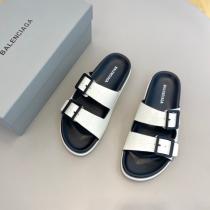 BALENCIAGAサンダルコピー激安2026大人気❤️バレンシアガ靴おしゃれカジュアルリラックス感超優秀アイテム☆ホワイト