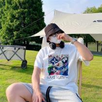 絶対に抑えておこう! LOUIS VUITTON ルイヴィトン 偽物半袖Tシャツ 特別なプリント 個性的でモードな表情