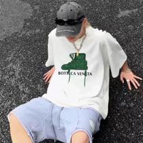 高評価の人気品 BOTTEGA VENETA ボッテガヴェネタコピー 半袖Tシャツ 2026年の夏のマスト 男女兼用2色