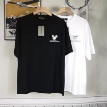 BALENCIAGA 愛用していたトレンド バレンシアガ半袖 コピーTシャツ ユニセックスデザインオーバーサイズ