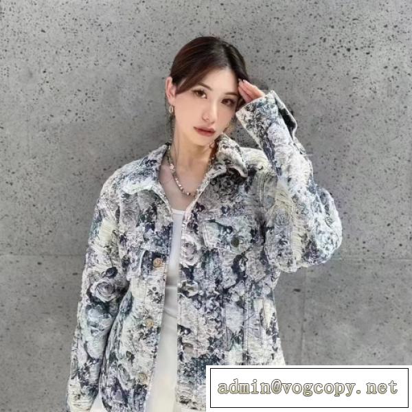 国内難入手 LV Flowers Tapestry ルイヴィトンジャケット 偽物 無地のデザインで大人気1AAGR9 レトロなルック