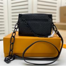 ルイヴィトンコピー Mini Soft Trunk ショルダーバッグメンズ2026人気上昇中上質なアイテムLOUIS VUITTON人気ブランド