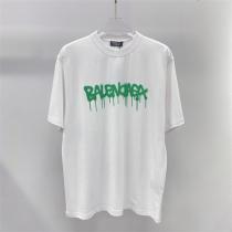 BALENCIAGA バレンシアガコピー 最高品質 半袖Tシャツ 合わせやすいデザイン 夏のオシャレが楽しくなる新品