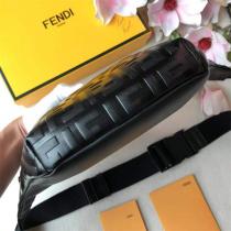 最新作☆FENDIコピーフェンディバッグ人気メンズボディバッグ激安★人気上昇中100％品質保証★便利な上品