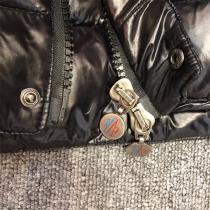 セール～MONCLERベストダウン激安モンクレール服スーパーコピー秋冬流行りトレンド上品使いやすい