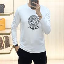 Versace 2026新作人気 ヴェルサーチ長袖tシャツ スーパーコピーカジュアルスタイル秋冬トレンド上品