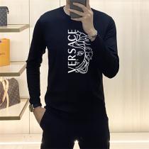2026秋冬トレンド新作Versaceコピー ヴェルサーチ長袖tシャツ メンズリラックス好評品シンプルな洋服