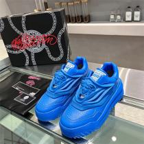 立体感のある仕上がりに! VERSACE オデュッセイア ヴェルサーチ偽物 軽量スリッポン スニーカー 男女兼用高品質