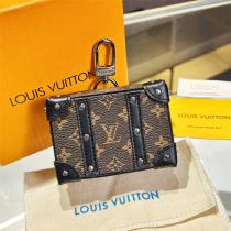 Louis Vuitton 激安ルイヴィトンキーホルダーコピーMONOGRAM SOFT TRUNK POUCHカード小銭などの小物入れ可能