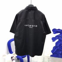 ワードローブの強い味方 GIVENCHYコピー 半袖シャツ ジバンシーロゴ リバースエフェクト トレンド感たっぷり