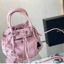入手困難☆BALENCIAGAハンドバッグ大容量★2026トレンド人気上昇中バレンシアガスーパーコピー激安販売4色