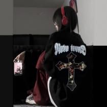 お勧め秋冬コーデ CHROME HEARTS クロムハーツスーパーコピースウェットシャツ 激安 ストリート感あふれる