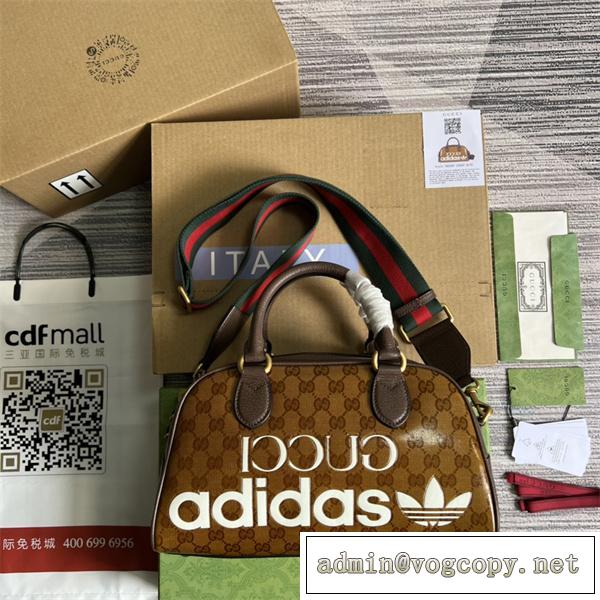 【累積売上総額第１位】adidas x Gucc１ハンドバッグTrefoilプリント702397使いやすい収納性抜群