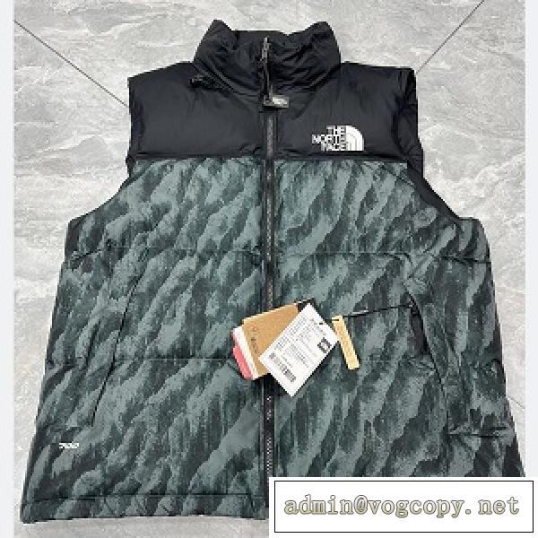 THE NORTH FACE ダウンベスト スーパーコピー ザノースフェイス おしゃれコーデ