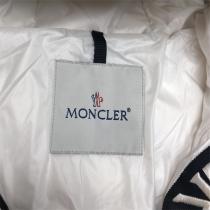 5年以上続いている定番❤️Moncler ダウン新作モンクレールコピーホワイト色人気ランキング防寒性＆デザイン抜群