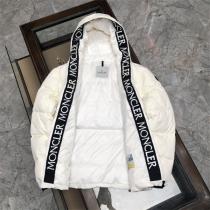 5年以上続いている定番❤️Moncler ダウン新作モンクレールコピーホワイト色人気ランキング防寒性＆デザイン抜群