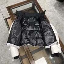 【VIPセール】Moncler ダウンレディース新作モンクレールスーパーコピーショートダウン★帽子は隠す保温性抜群