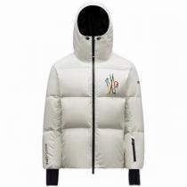 MONCLER新品登場☆モンクレールメンズダウンジャケットコピーセレブ愛用202...