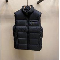 PRADAベストダウンコピー★プラダメンズ秋冬新作2026トレンド使い勝手カッコイイ上質なアイテム