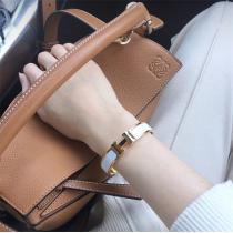 HERMESバングルコピーエルメスアクセサリー新品2026人気上昇中品質保証プレゼント最適使いやすい
