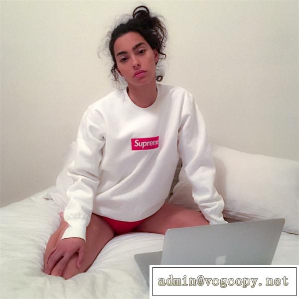 Supremeパーカーコピーシュプリーム新作エレガントトレンド男女OK人気トレーナー定番M-XXL