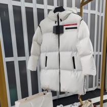 雑誌やSNSで掲載♪ プラダ PRADAスーパーコピー ダウンジャケット ロング...