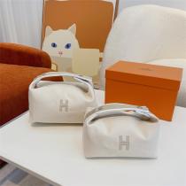 エルメスバッグコピーTrousseBride-A-Bracシリーズ人気色❤️HERMESバッグ2026トレンドキャンバス生地