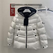 MONCLER新作★ Clairショートダウンジャケット★モンクレールダウンコピー機能的レディース黒色白色