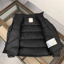 定番商品★Moncler人気モンクレールダウンスーパーコピー100％品質保証防寒性抜群イエロー色★グリーン色