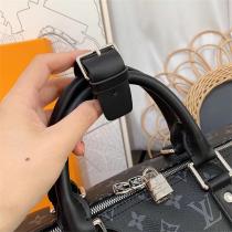 2026定番Louis Vuittonボストンバッグ大容量上品ルイヴィトンバッグコピーMonogram Eclipse★旅行用