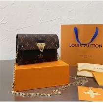 大人気❤️LOUIS VUITTON新作お洒落高評価ルイヴィトンショルダーバッグコピー☆モノグラム☆上品