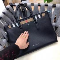 【2026注目】バーバリー コピービジネスバッグメンズBURBERRY激安通販高級ブランド上質なアイテム