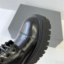 BALENCIAGAブーツレディース❤️2026-2026人気色バレンシアガ靴 スーパーコピー超激安カッコイイ上品