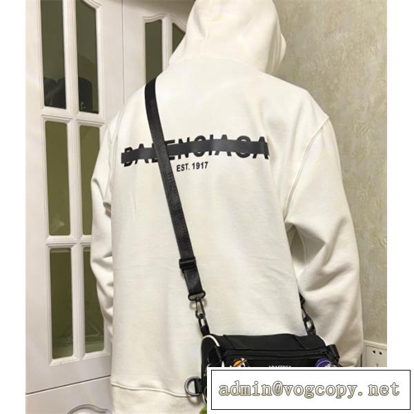 【品質保証】バレンシアガ BALENCIAGAパーカーコピーエレガントなオーバーサイズ個性的秋冬新作