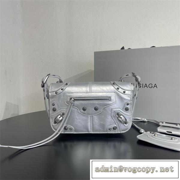 芸能人愛用BALENCIAGA Le cagole バレンシアガバッグスーパーコピー収納性抜群★4色★高評価高品質