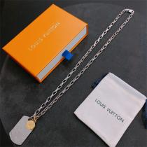 2026新品入荷❤️LOUIS VUITTONルイヴィトンネックレスコピーカッコイイ長さ60㎝ぐらい
