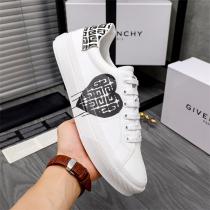 GIVENCHY新作☆ジバンシースニーカーコピー☆スタイリッシュな高級ブランド★男性靴★ホワイト色