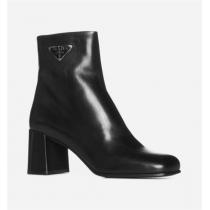 プラダブーツコピーPrada Logo-Plaque Leather Ankle Boots使いやすい最高品質レディース新作