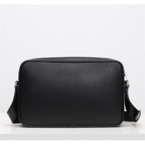人気❤️ CELINE 新作セリーヌメッセンジャーバッグコピーメンズ ファッション性抜群ミディアム ショルダーバッグ